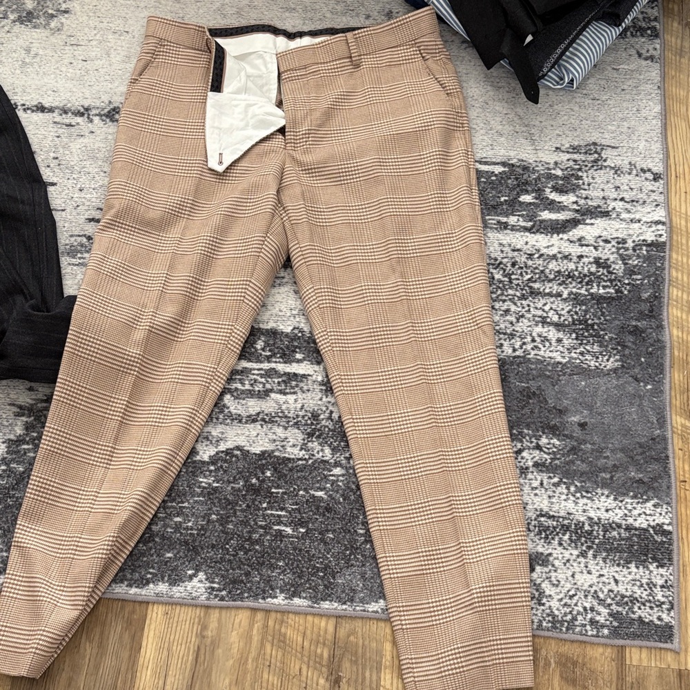Murano Men's Beige Checkered Dress Pants